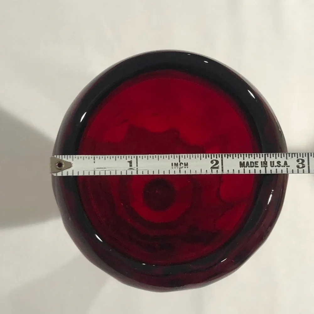 N/A deep red